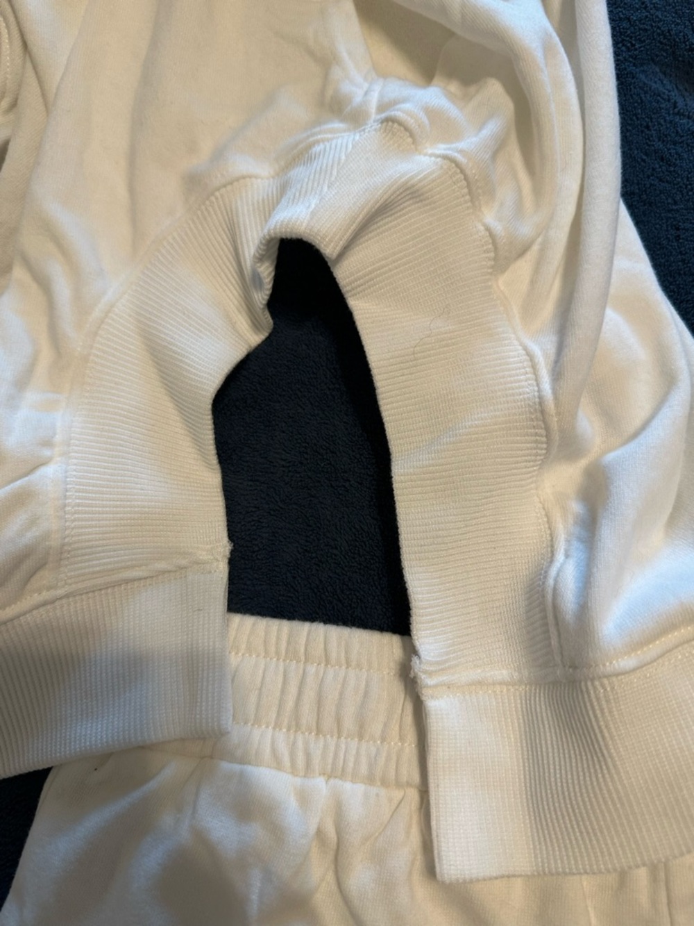 Papermoon Cream Textured Loungewear Set - Picture 5 of 8